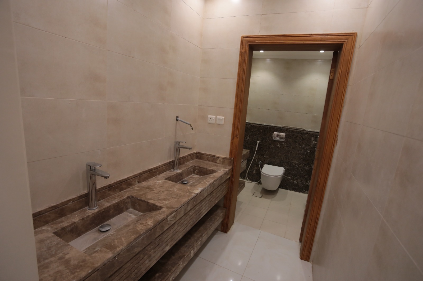 Gallery image 17